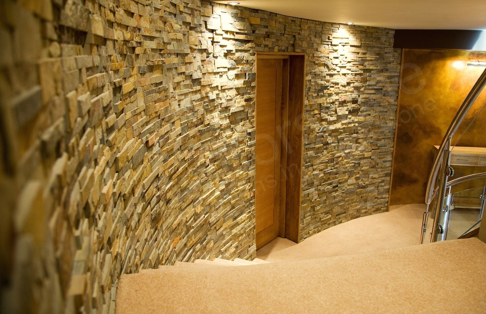 Interior Image -5c825d8a1d88d